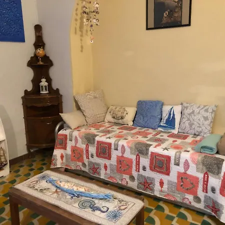 L'acciuga Affittacamere
