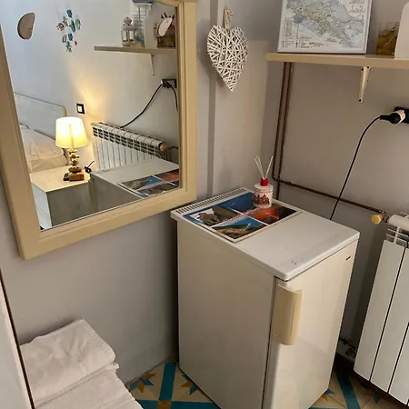 L'acciuga בית הארחה