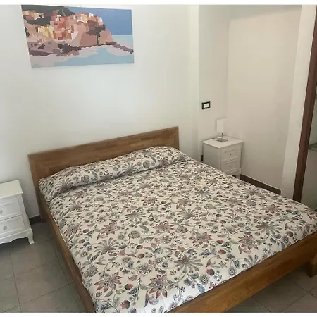 L'acciuga Λα Σπέτσια