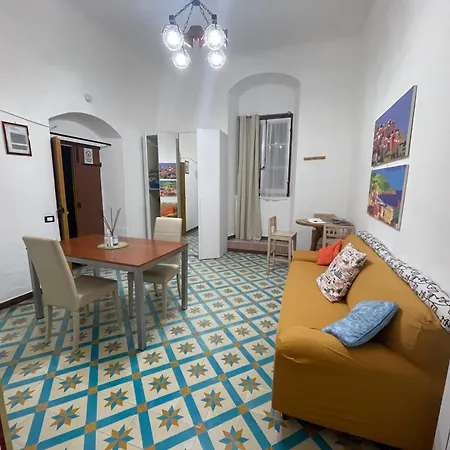 阿菲塔加梅尔阿慈加酒店 3* 斯培西亚