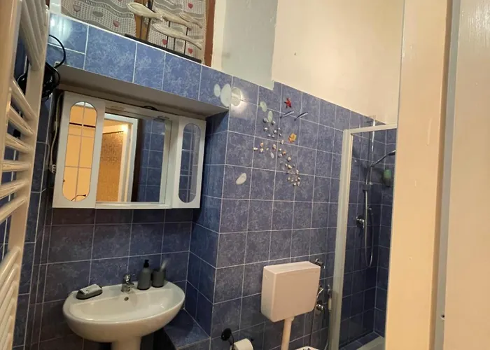 阿菲塔加梅尔阿慈加酒店 招待所